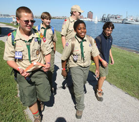 Boy Scouts take Fort McHenry by storm - Archdiocese of Baltimore